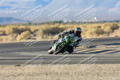 media/Dec-07-2024-CVMA (Sat) [[21c5f1ef85]]/Race 11-Amateur Supersport Open/